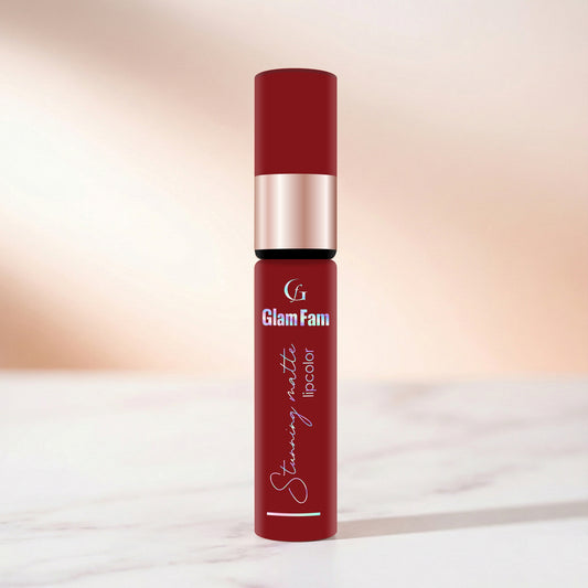 Glam Fam Stunning Matte Lip color, 5 ml (Royal Maroon)
